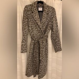 Old navy pea coat / robe coat in grey and olive leopard print - medium TALL